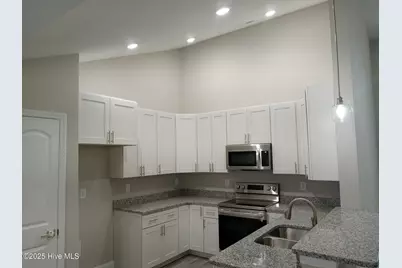 1023 Meares Street SW, Calabash, NC 28467 - Photo 7