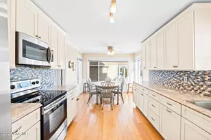 27 Newport St, Ocean Isle Beach, NC 28469 - Photo 13
