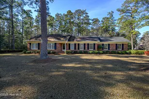300 McArthur St, Tabor City, NC 28463 - Photo 1