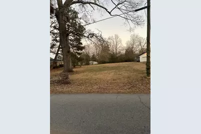 109 N New Street, Whitakers, NC 27891 - Photo 1