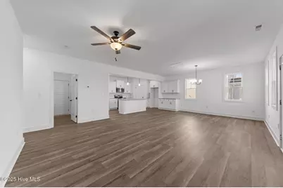112 Peeler Circle, Raeford, NC 28376 - Photo 11