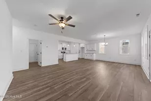 112 Peeler Circle, Raeford, NC 28376 - Photo 11