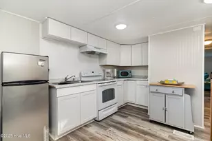 810 Dogwood Dr, Sunset Beach, NC 28468 - Photo 5