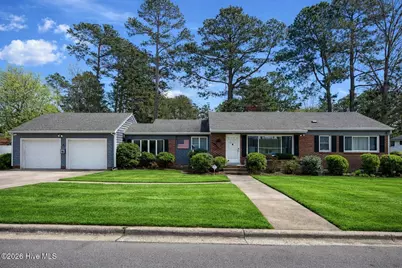 605 S Pembroke Avenue, Ahoskie, NC 27910 - Photo 1
