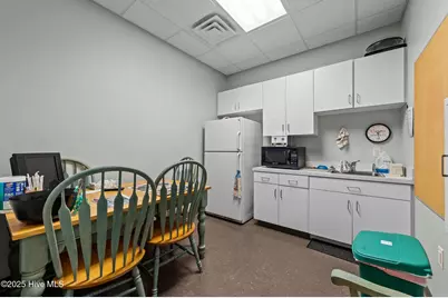 1025 Wh Smith Boulevard #104, Greenville, NC 27834 - Photo 17