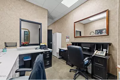 1025 Wh Smith Boulevard #104, Greenville, NC 27834 - Photo 5