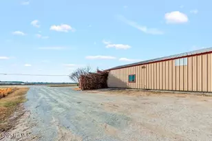 22327 Nc Hwy 55, Oriental, NC 28571 - Photo 53