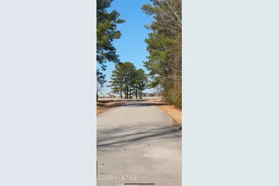 709 Airport Road, New Bern, NC 28560 - Photo 3