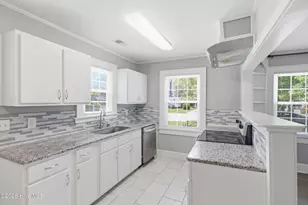 1409 Rhem Ave, New Bern, NC 28560 - Photo 11