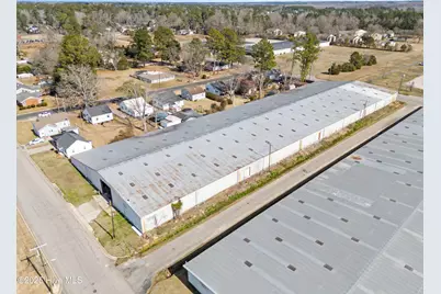 211 S Canal Street, Whiteville, NC 28472 - Photo 1