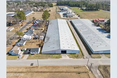 211 S Canal Street, Whiteville, NC 28472 - Photo 7