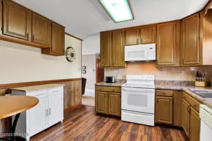 116 Myrtle Ave, Kure Beach, NC 28449 - Photo 9
