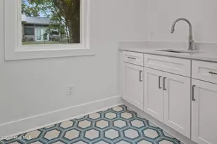 504 N 25th St, Morehead City, NC 28557 - Photo 17