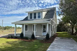 504 N 25th St, Morehead City, NC 28557 - Photo 3