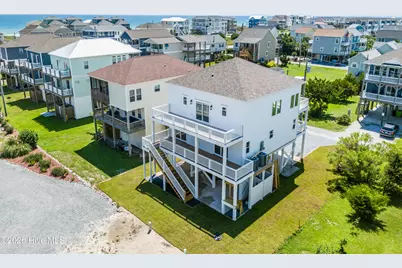 1518 Wahoo Street, North Topsail Beach, NC 28460 - Photo 5