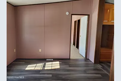 300 Horace Ward Avenue, Windsor, NC 27983 - Photo 5