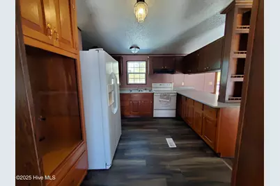 300 Horace Ward Avenue, Windsor, NC 27983 - Photo 15