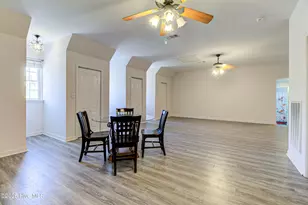613 Clarendon Ave, Carolina Beach, NC 28428 - Photo 37