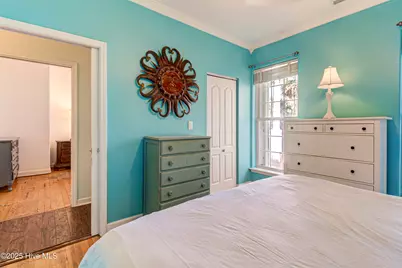 613 Clarendon Avenue, Carolina Beach, NC 28428 - Photo 23