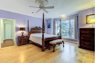 613 Clarendon Avenue, Carolina Beach, NC 28428 - Photo 15