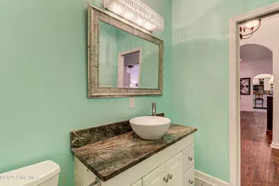 613 Clarendon Avenue, Carolina Beach, NC 28428 - Photo 25