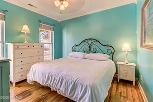 613 Clarendon Ave, Carolina Beach, NC 28428 - Photo 21