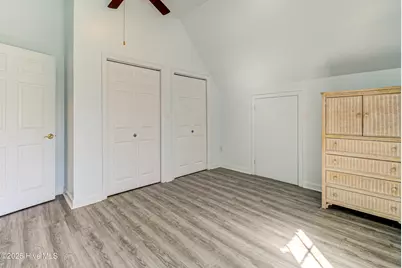 613 Clarendon Avenue, Carolina Beach, NC 28428 - Photo 43