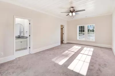 210 S General Lee Avenue, Dunn, NC 28334 - Photo 17