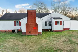 110 W Church St, Kelford, NC 27847 - Photo 3