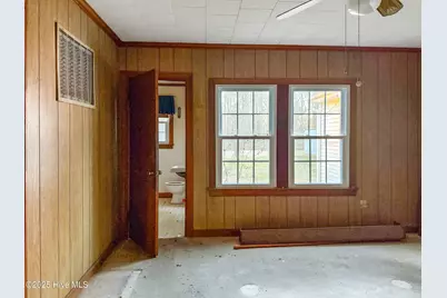 110 W Church Street, Kelford, NC 27847 - Photo 13