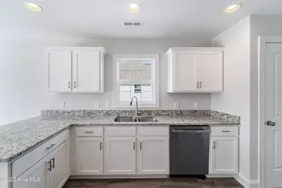 903 Miranda Court, Jacksonville, NC 28546 - Photo 13