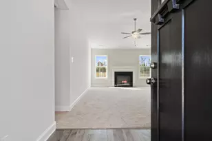903 Miranda Ct, Jacksonville, NC 28546 - Photo 3