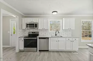4411 Carthage Rd, West End, NC 27376 - Photo 9