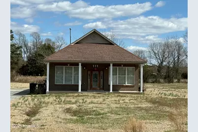 111 Fontana Street, Clinton, NC 28328 - Photo 1