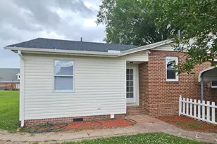 225 N Church St, Conway, NC 27820 - Photo 41