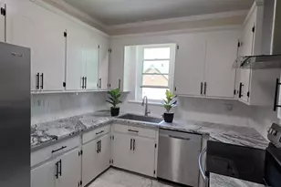 225 N Church St, Conway, NC 27820 - Photo 9