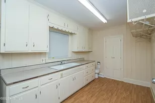 100 S Pineview Ave, Goldsboro, NC 27530 - Photo 17