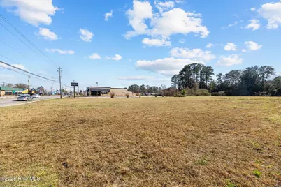 2415 Neuse Boulevard, New Bern, NC 28560 - Photo 19