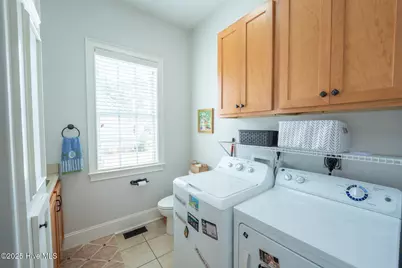 123 Lake Shore Drive, Elizabethtown, NC 28337 - Photo 15