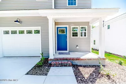 925 W Massachusetts Avenue, Southern Pines, NC 28387 - Photo 5