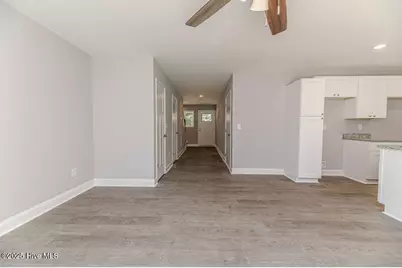 925 W Massachusetts Avenue, Southern Pines, NC 28387 - Photo 13