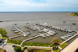 516 S Water St, Oriental, NC 28571 - Photo 3