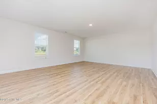 82 W Emily Gardens Dr, Selma, NC 27576 - Photo 7