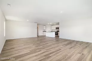 8 W Emily Gardens Dr, Selma, NC 27576 - Photo 5