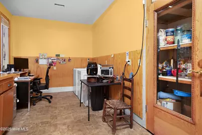 329 W Jones Street, Trenton, NC 28585 - Photo 9