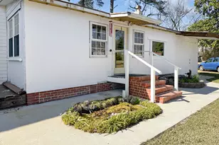 329 W Jones St, Trenton, NC 28585 - Photo 15
