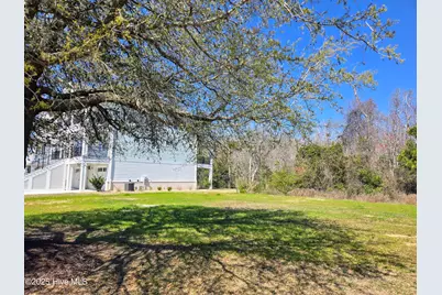 216 Colleton Square, Newport, NC 28570 - Photo 3