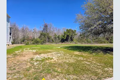 216 Colleton Square, Newport, NC 28570 - Photo 1