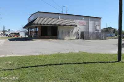 1041 S Madison Street, Whiteville, NC 28472 - Photo 3