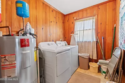 1097 Ocean Boulevard W, Holden Beach, NC 28462 - Photo 29